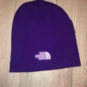 purple north face beanie! never worn brand new!